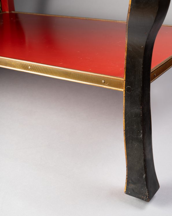 Table en laque rouge et noire - vendue - sold -